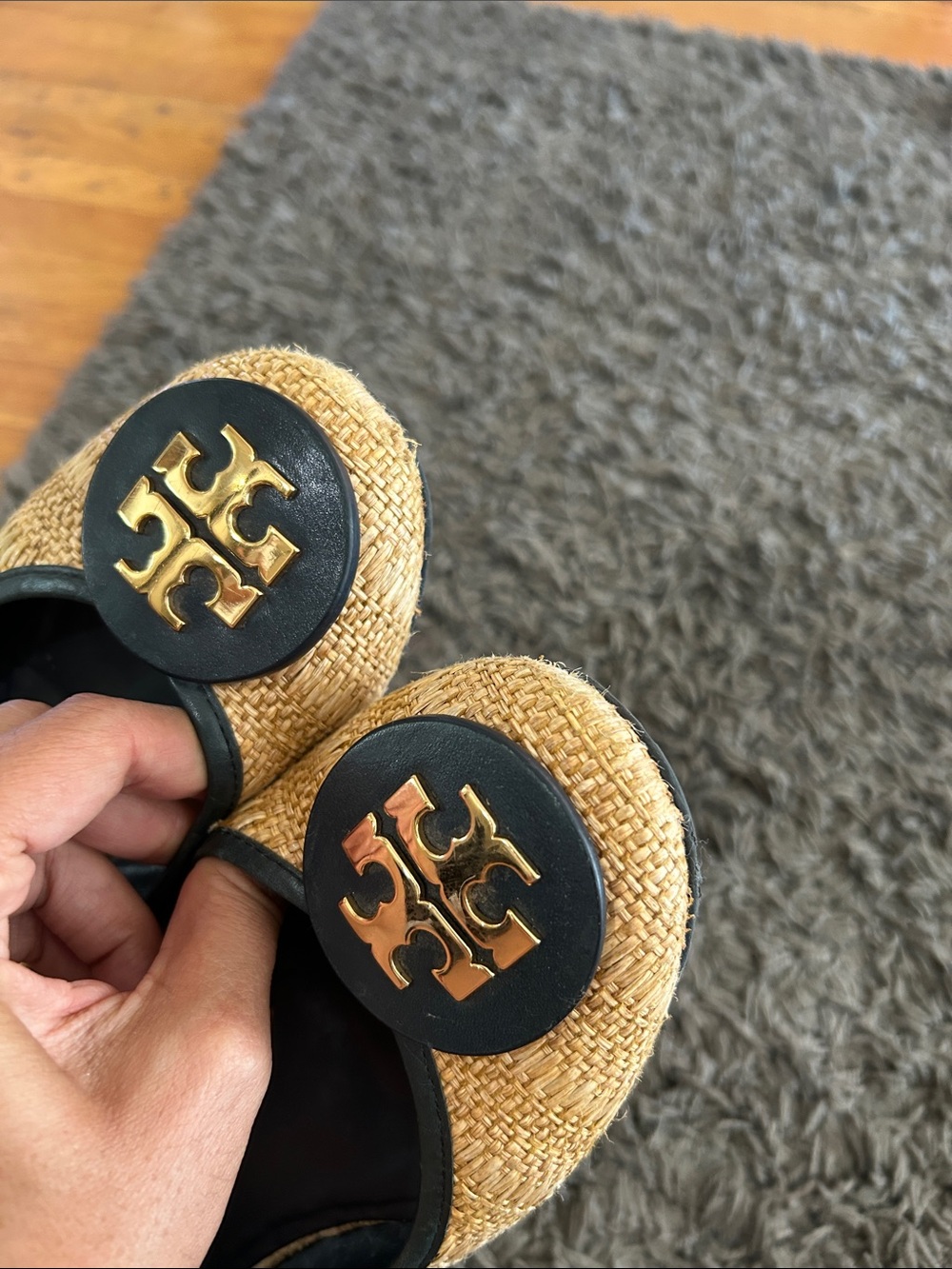 Tory Burch Reva Raffia Ballet Flats Tan with Black Trim & Gold Logo Size 9 - Picture 7 of 11